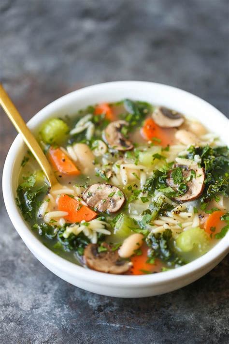 I love to prepare a really big pot on a sunday evening, for the rest of the week. Detox Chicken Soup - Damn Delicious