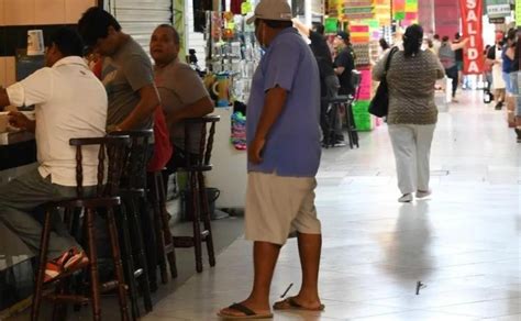 Locatarios De Mercado En Mazatlán Esperan Rehabilitación
