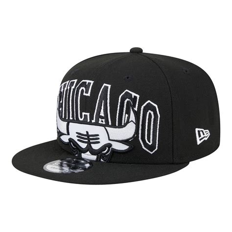 Chicago Bulls 23 Tip Off Snapback Hat – Official Chicago Bulls Store