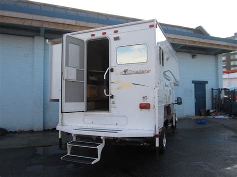 Used 2009 Adventurer 8 Ft Camper With Slide Out For Sale Vancouver Bc