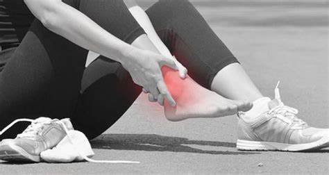 Outside Ankle Pain Lateral Symptoms Causes And Treatment And Rehab