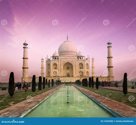 Taj Mahal On Sunset Agra India Editorial Image Image Of Journey