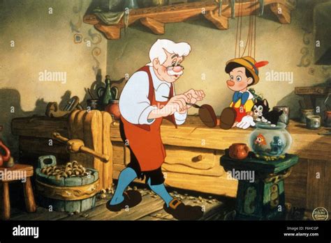 1940 El Título De La Película Pinocho Director Ben Sharpsteen Y