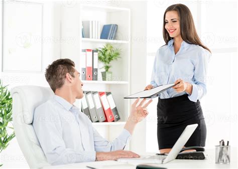 Young Secretary And Her Boss 14226997 Stock Photo At Vecteezy