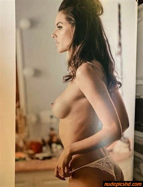 Alessandra Ambrosio Hot Tits Sexy Thongs Nude Leaked Porn Photo NudePicsHD