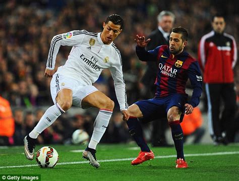 Столкновение ферлана менди и мартина брэйтуэйта. Barcelona 2-1 Real Madrid MATCH REPORT: Luis Suarez scores winner in El Clasico... follow the ...