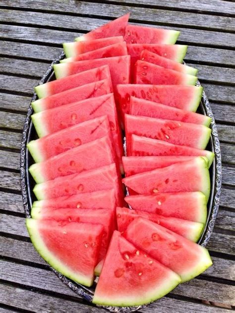 Watermelon ~ Juicy And Sweet Food Watermelon Benefits