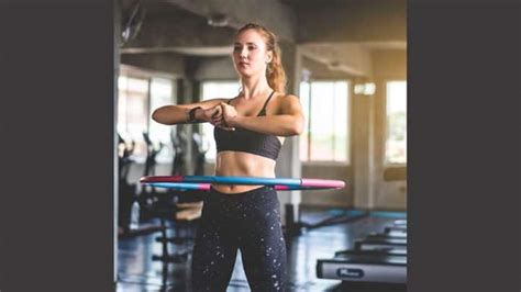Ten Effective Hula Hoop Workouts And Their Advantages