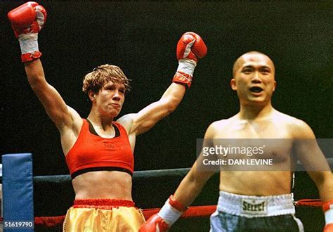 Loi Chow Fight Photos And Premium High Res Pictures Getty Images