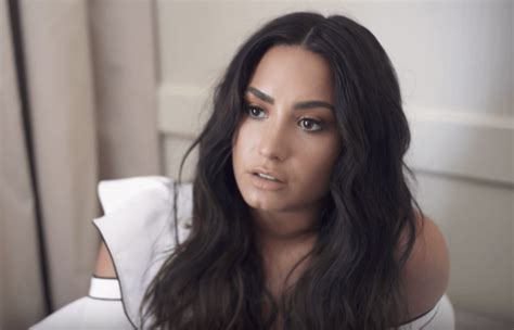 Watch Demi Lovato Opens Up About Addiction And Her Sexuality In Revealing Documentary Goss Ie