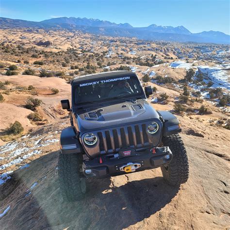 Moab Jeep Adventures Utah Elope
