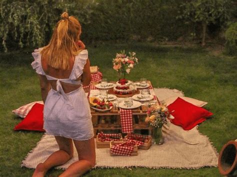 Looking for probably the most exciting concepts in the web? Cute Date Ideas That You Can Pull Off At Home - Society19