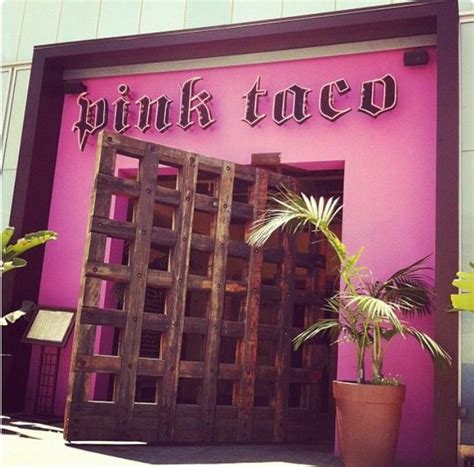Pin By Eddie Chavez On Beach Restaurant Design Pink Taco Pink Vegas