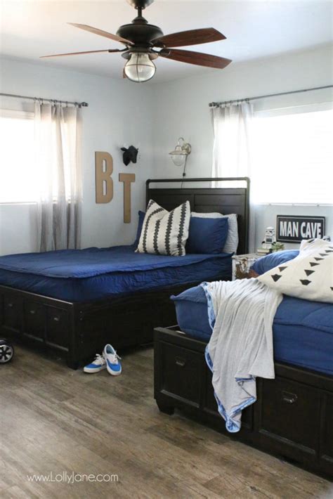 But there are no hard and fast rules when it comes to bedroom ideas for teenage guys. boys bedroom decor - Lolly Jane