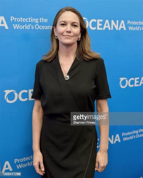 Actress Diane Lane And Oceana Urge Congress To Ban U S Shark Fin Trade