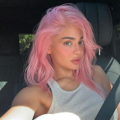 Kylie Jenner Joins Karol G In Latest Hair Trend See Her New Hairstyle