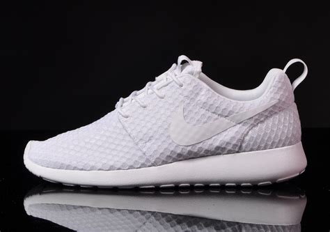 Nike Roshe Run All White