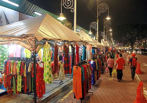 It was erected in 1982 and named after tun sambanthan, a former minister of works and communications as well as one of the founding fathers of malaysia. Hand-picked to run Deepavali bazaars | The Star Online