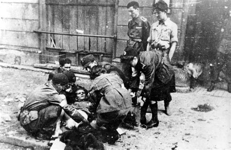 Nierówna walka trwała 63 dni. 1 sierpnia 1944 - PAMIĘTAMY - Muzeum Historii Miasta Rzeszowa