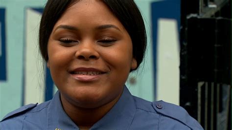 Hero Nypd Officer Saves 9 Year Old Girl From Choking In Harlem School