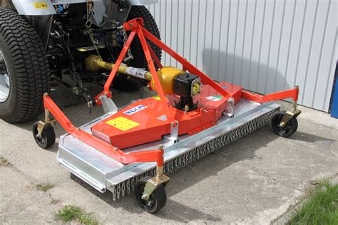 Hallo verkaufe meinen sichelmulcher mit 2 meter arbeitsbreite. Anbaugeraete-Shop - Sichelmäher für Kleintraktoren ...