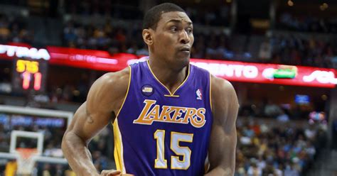 Metta World Peace Weighs Options For Next Season