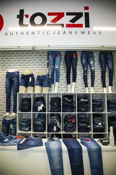 Tozzi Jeans Wear Lojas Mega Moda