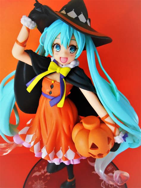 Miku Halloween Figure Taito