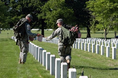 Memorial Day at Arlington National Cemetery | Article | The United ...