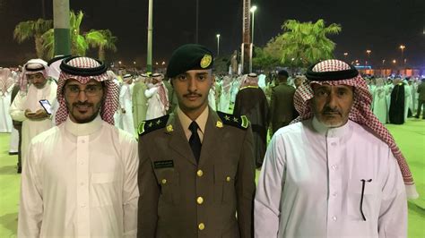 واضطلاعا من المملكة بدورها الرائد في خدمة الإسلام والمسلمين، واستشعاراً من خادم الحرمين الشريفين الملك فهد بن عبدالعزيز رحمه الله بأهمية خدمة القرآن الكريم والسنة النبوية المطهرة من خلال جهاز متخصص ومتفرغ لذلك العمل الجليل. الشهري يحتفل بتخرجه من كلية الملك فهد الأمنية | صحيفة ...