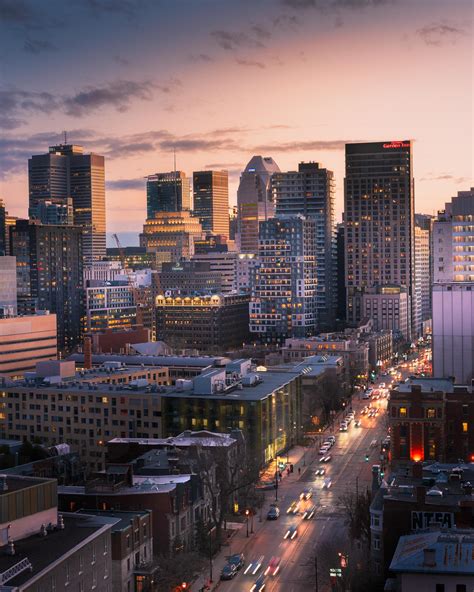 [oc] i took a photo of downtown montréal during the sunset r montreal