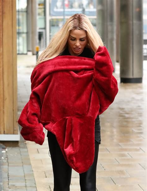 Katie price's son harvey has been given the opportunity to make an announcement at a uk train station. KATIE PRICE Arrives at Leeds Dock 01/19/2021 - HawtCelebs