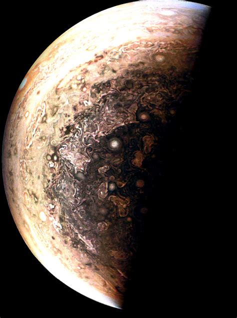 Nasa Releases Breathtaking Gallery Of Jupiter Photos