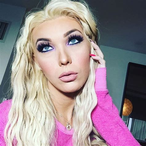 Aubrey Kate Aubrey Kate Pinterest Crossdressers Transgender And Instagram