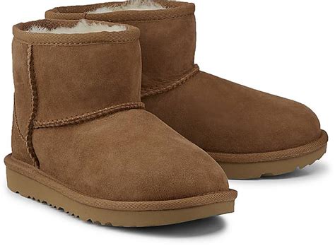 The ugg holiday campaign '19: UGG Boots CLASSIC MINI hellbraun | GÖRTZ - 48383501