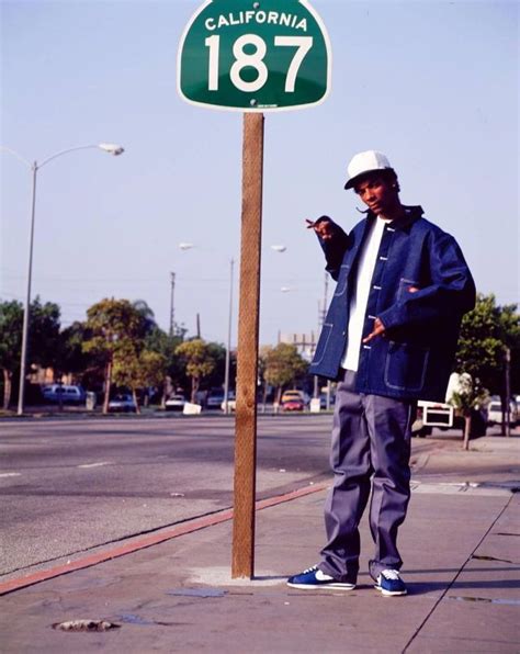 After honing his skills at the international center of photography, he landed at the source (see lot 106), which was the definitive magazine of hip hop culture. Snoop Dogg in 187ville en 2020 | Imagenes de hip hop ...