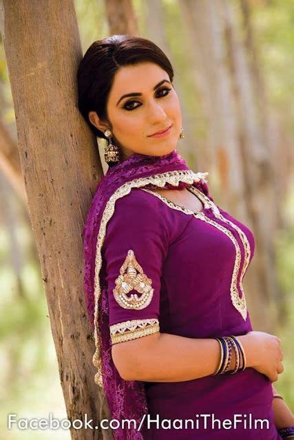 Pin By Aareen On De Punjabi Fashionista♡ Punjabi Girls Purple Suits