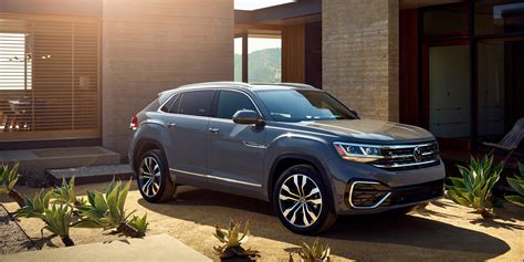 Admittedly, that's a lot of dimensions and space talk, but truth be told, it's really the primary differentiator between the atlas cross sport and atlas full stop. 2020 - Volkswagen - Atlas Cross Sport - Vehicles on ...