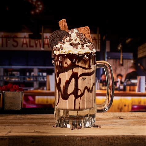 Tgi Fridays Unleashes Brand New Shakes Menu Heres What You Can Get