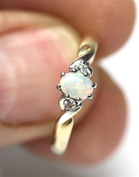 Fabulous Vintage 9ct Yellow Gold Opal And Diamond Ring Fully Hallmarked Size L Or Us 5 12