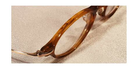 tortoise shell eye glasses with gold plated temples focusers