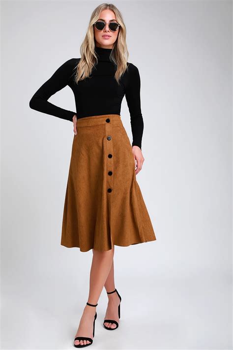 Suede Midi Skirt Outfit Carmina Matthew