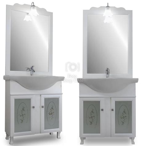 Intanto eccovi 40 foto di bagni shabby chic che sicuramente saranno un'ottima fonte di idee ed ispirazione e, a seguire, avrete modo di scoprire come arredare un bagno shabby chic da ikea scegliendo con attenzione arredi ed accessori. Mobile bagno bianco shabby da 75 cm - Le Chic Arredamenti