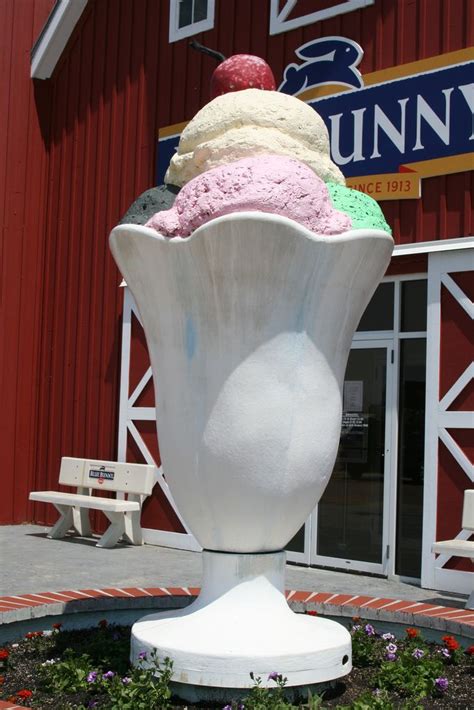 Worlds Largest Ice Cream Sundae Big Art Unusual Buildings Blue