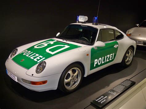 File:Porsche 993 911 Carrera AUTOBAHNPOLIZEI BADEN-WÜRTTEMBERG 1996