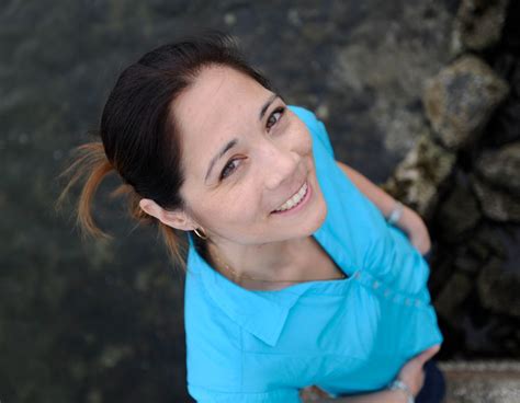 Titanium Implants In Her Spine Let Victoria Native And Free Diver Jill