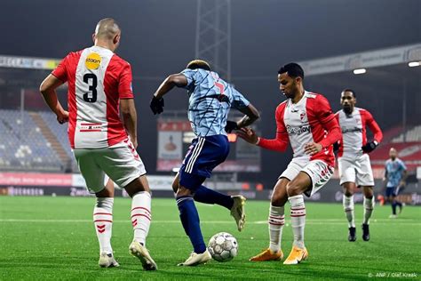 Dick lukkien's emmen, are 17th in the league on 21 points, having played 29, they have won four, drawn nine and. Ajax is veel te sterk voor FC Emmen - Wel.nl