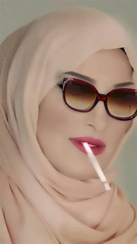 Pin On Arab Girls Smoking