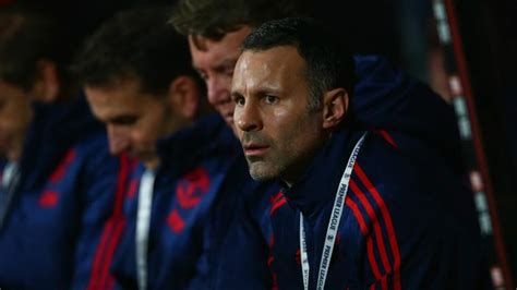 Ryan Giggs Poem Former Manchester United Stars Explicit Love Letter Read Out In Court As Trial