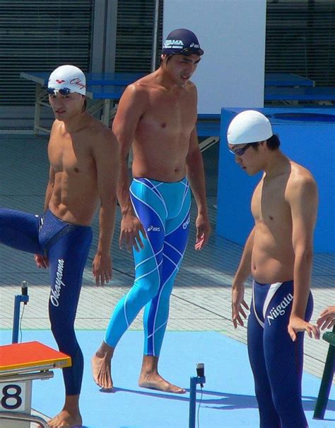 Male Athletes World Swimming 3 Japanese Swimmer Wearing Legging